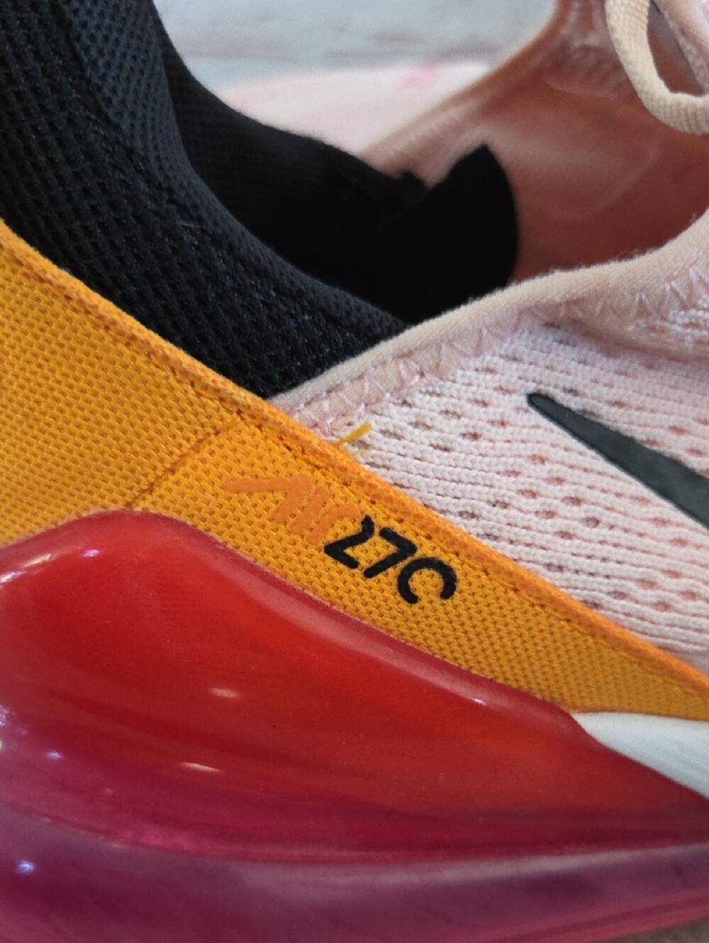 Nike Women’s Peach Knit Sneakers with Orange Heel and Pink Air Unit - Picture 6 of 9